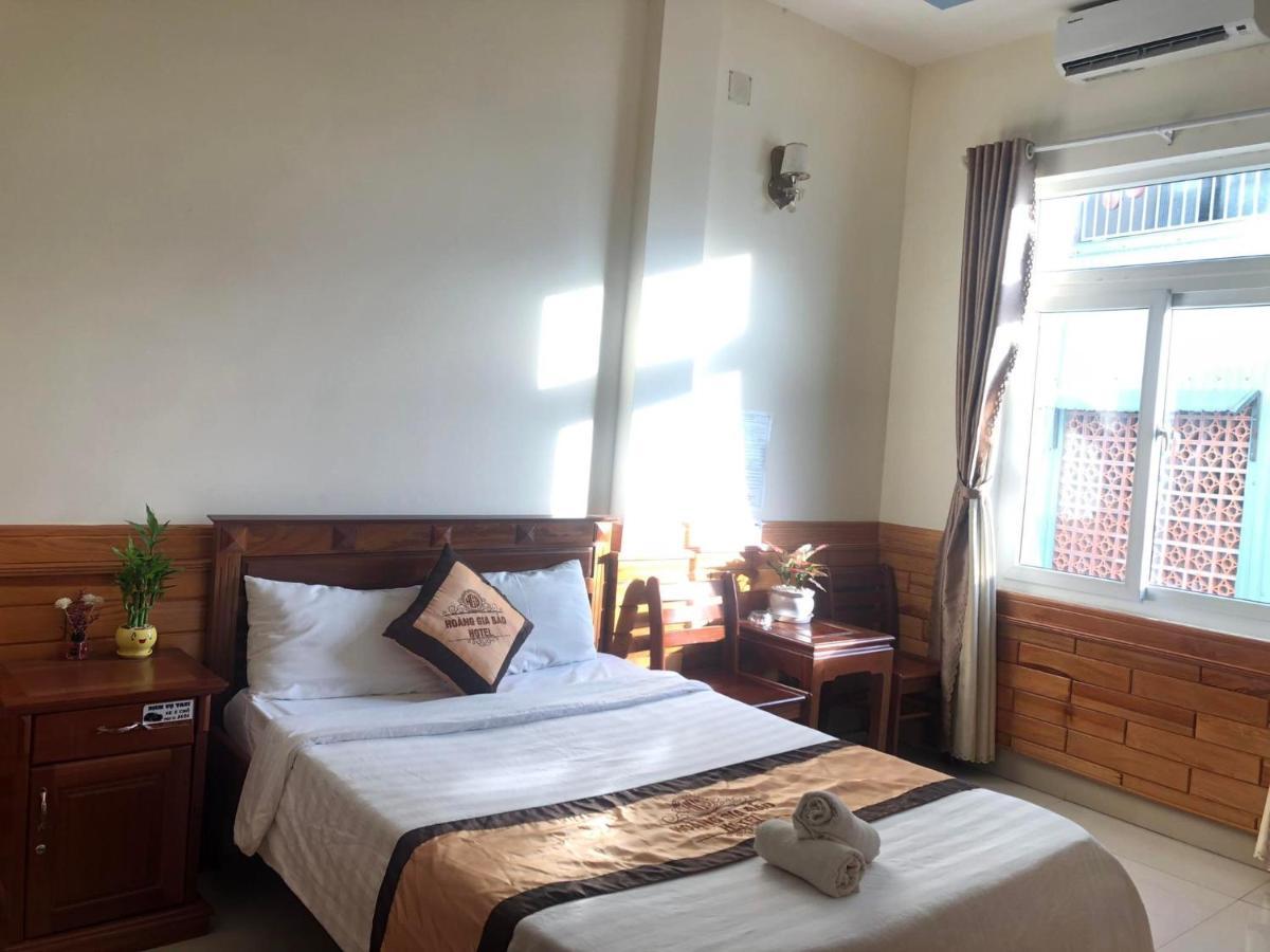 Hoang Gia Bao Hotel Kon Tum Exterior foto